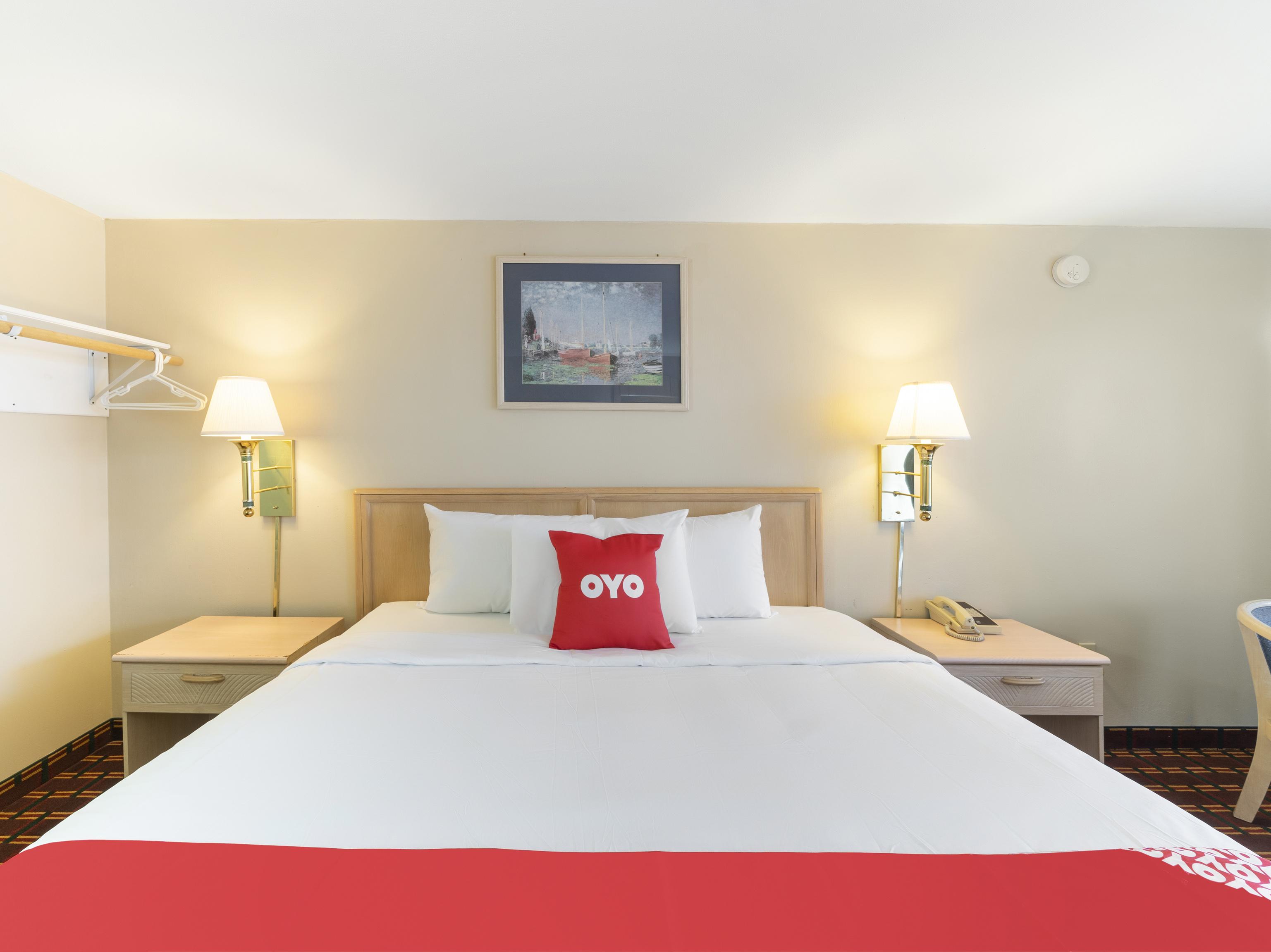 Oyo Hotel Starlite סנקה פולס מראה חיצוני תמונה